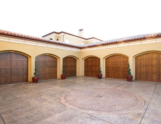 Garage door repair in Irvine